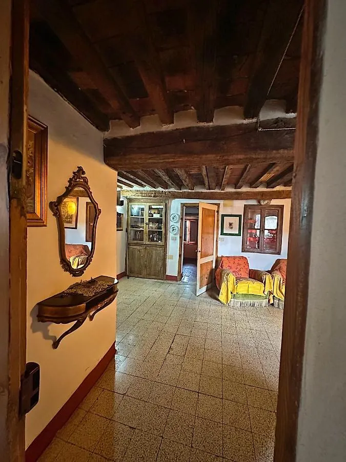 La Casa Nel Castello Villa Canneto  Holiday home