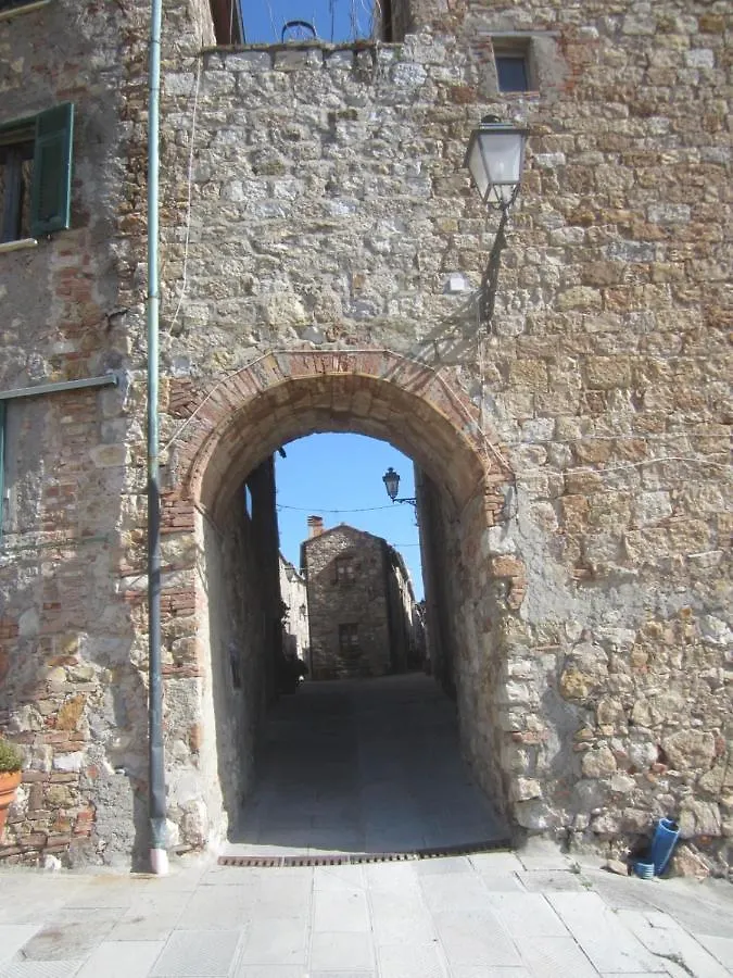 La Casa Nel Castello Villa Canneto  Holiday home