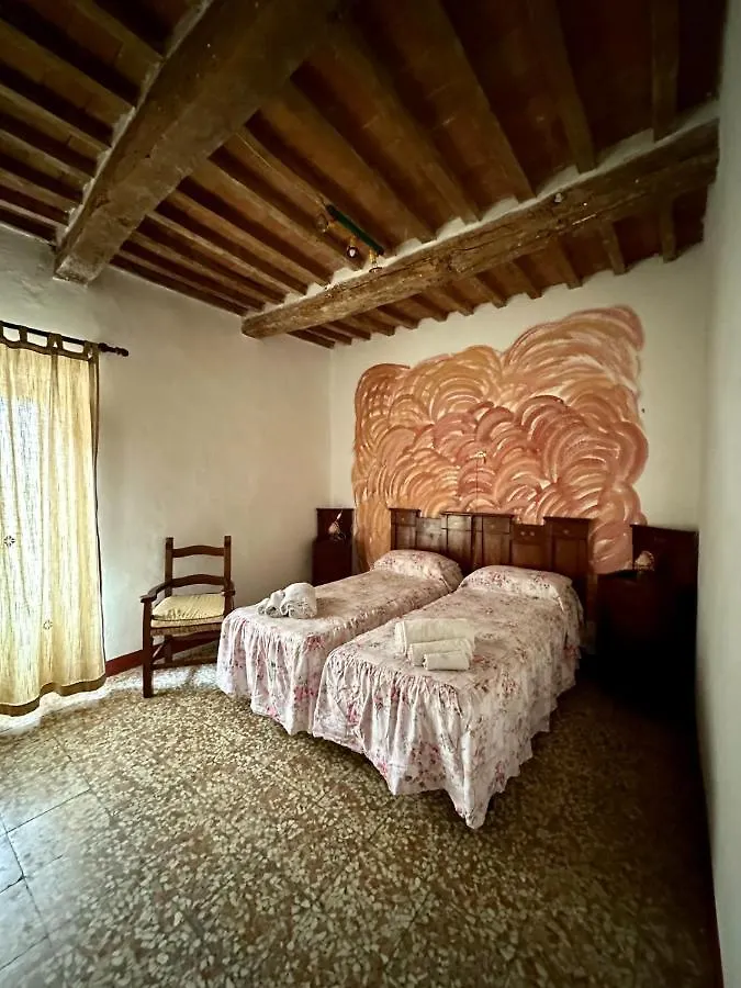 La Casa Nel Castello Villa Canneto  Italy